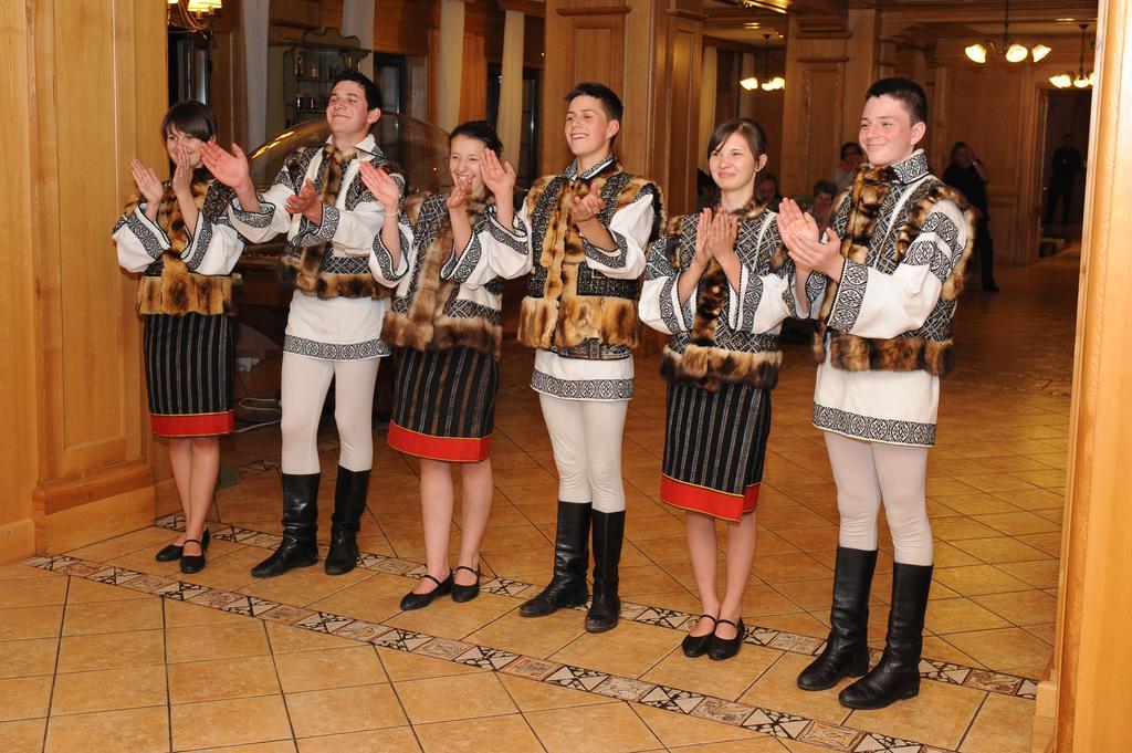 Best Western Bucovina Club De Munte Gura Humorului Buitenkant foto